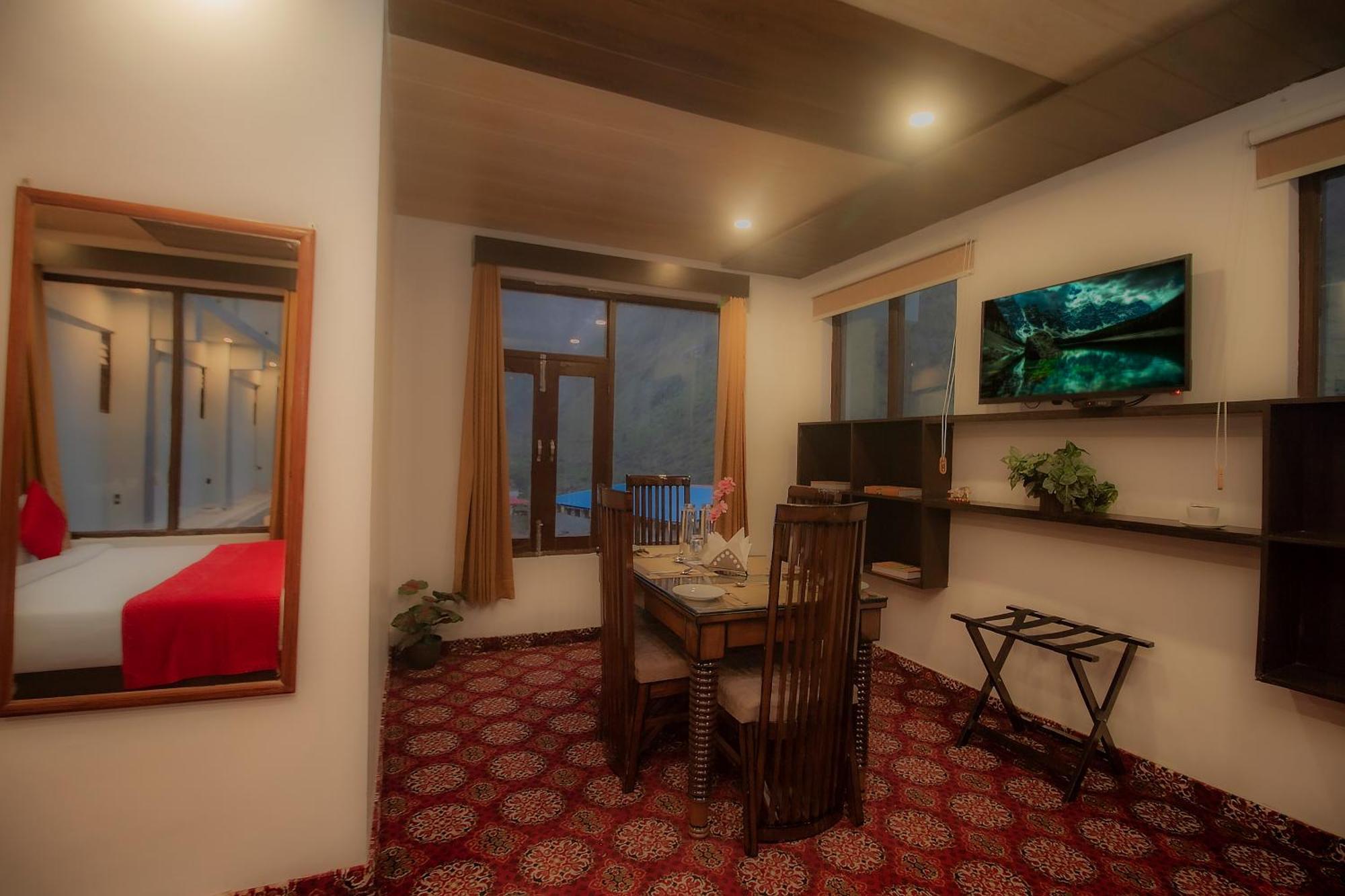 Amritara The Avadh Hotel Badrinath Eksteriør billede
