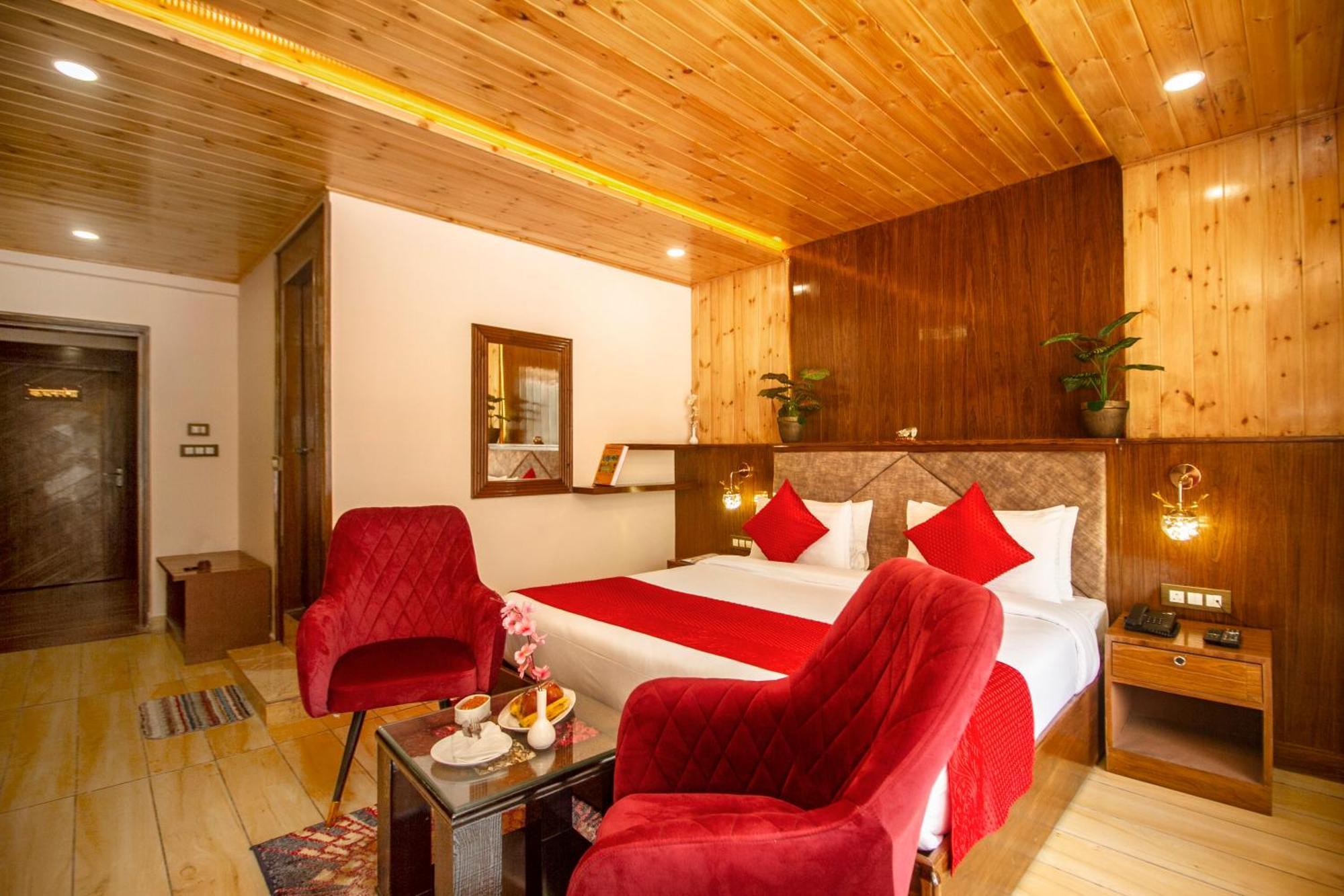 Amritara The Avadh Hotel Badrinath Eksteriør billede