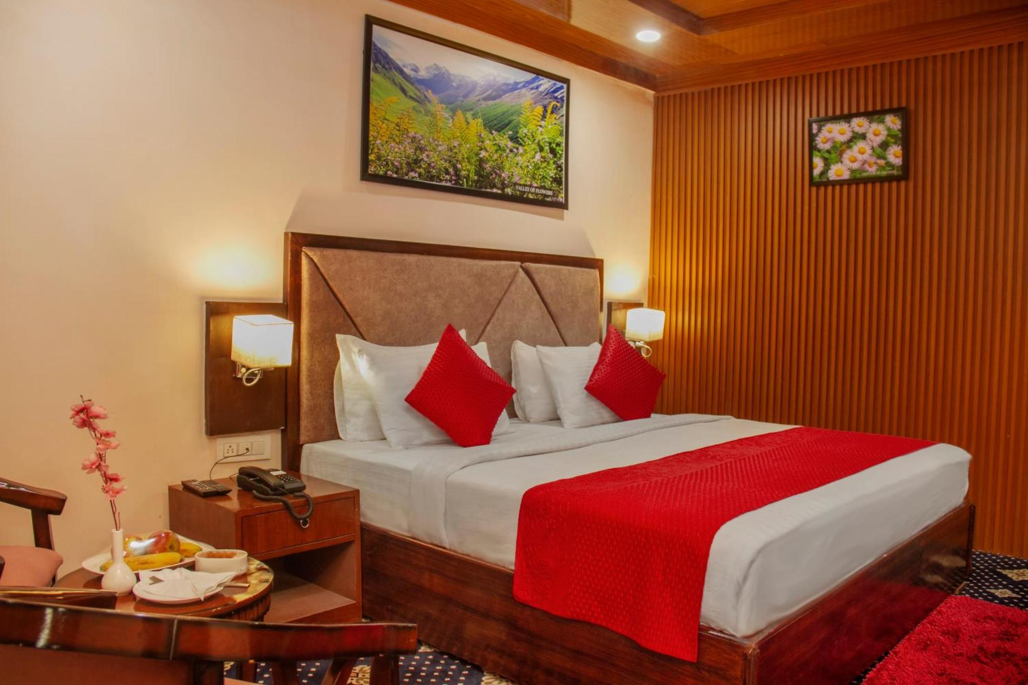 Amritara The Avadh Hotel Badrinath Eksteriør billede